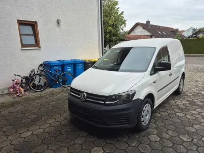 Gebraucht VW Caddy Trendline 102 PS (75 kW) 2018 Weiß Van / Kleinbus