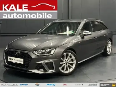 Gebraucht Audi A4 S-Line 204 PS (150 kW) 2023 Daytonagrau perleffekt Kombi