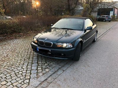 Gebraucht BMW 320 Sport Line 170 PS (125 kW) 2002 Grün Cabrio