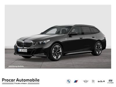 Gebraucht BMW 520 M Sport 197 PS (144 kW) 2025 Schwarz Kombi
