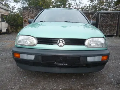 Gebraucht VW Golf III 75 PS (55 kW) 1994 Grün Kleinwagen