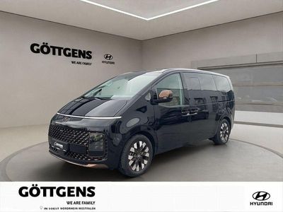 Gebraucht Hyundai Staria Signature 177 PS (130 kW) 2024 Schwarz Van / Kleinbus