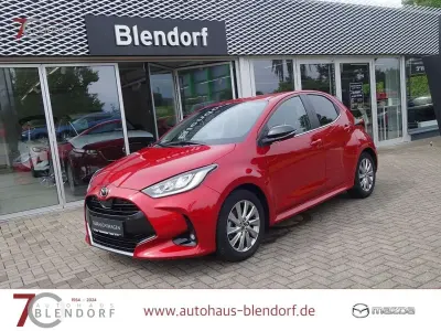 Gebraucht Mazda 2 116 PS (85 kW) 2023 Rot Kleinwagen
