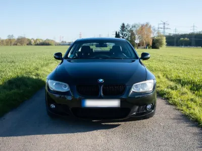 Gebraucht BMW 325 M Sport 218 PS (160 kW) 2011 Schwarz Coupé