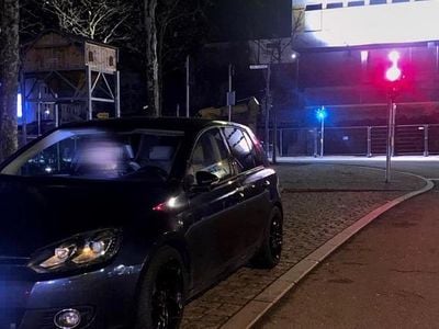 Gebraucht VW Golf VI 160 PS (117 kW) 2011 Andere farben Kleinwagen