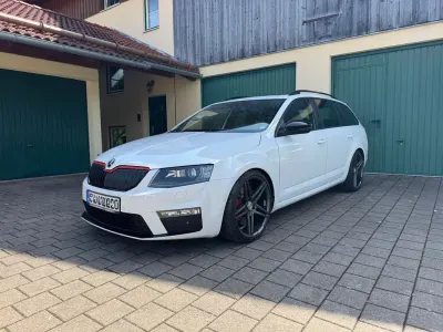 Używany Skoda Octavia RS 184 KM (135 kW) 2014 Biały Kombi