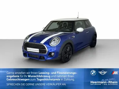 Gebraucht Mini John Cooper Works 136 PS (100 kW) 2020 Starlight blue met. Kleinwagen