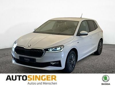 Candyweiß Gebraucht 2025 Skoda Fabia Drive Kleinwagen | 23.440 € (Fairer Preis)