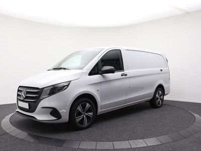 Artic white Gebraucht 2024 Mercedes Vito Van | 52.500 €