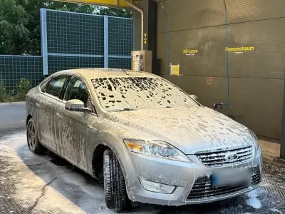 Gebraucht Ford Mondeo Ghia 145 PS (106 kW) 2007 Silber Limousine