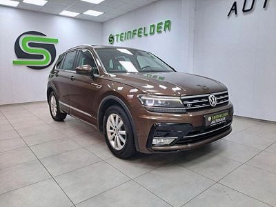 Gebraucht VW Tiguan R-line 150 PS (110 kW) 2017 Nutshell brown metallic SUV
