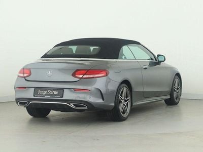 Gebraucht Mercedes C300 AMG 245 PS (180 kW) 2023 Metalliclack selenitgrau Cabrio