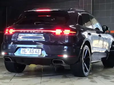 Gebraucht Porsche Macan 252 PS (185 kW) 2019 Blau SUV