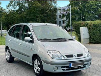 Renault Scénic