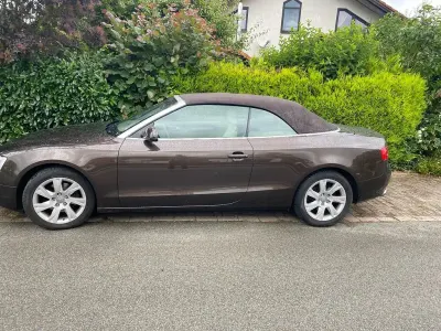 Gebraucht Audi Cabriolet 179 PS (131 kW) 2011 Braun Cabrio