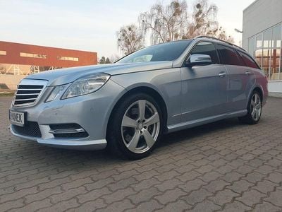 Gebraucht Mercedes E350 265 PS (194 kW) 2012 Silber Limousine