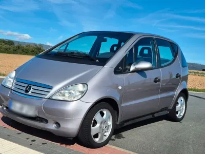 Gebraucht Mercedes A160 Avantgarde 102 PS (75 kW) 1998 Silber Kleinwagen