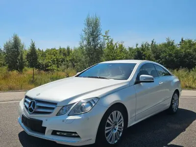 Gebraucht Mercedes E220 170 PS (125 kW) 2012 Coupé
