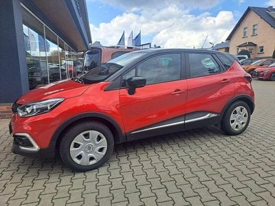 Usata Renault Captur Experience 118 CV (86 kW) 2018 Rosso SUV