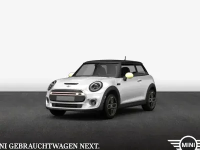 Gebraucht Mini Cooper SE Classic 135 kW (184 PS) 2023 Nanuq white metallic Kleinwagen