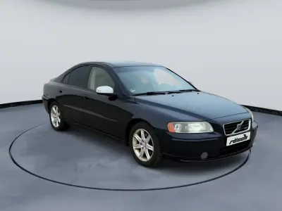 Usata Volvo S60 163 CV (119 kW) 2008 Blu Berlina