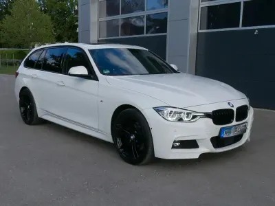 Gebraucht BMW 330 M Sport 258 PS (189 kW) 2017 Weiß Kombi