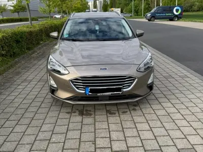 Gebraucht Ford Focus Active 122 PS (89 kW) 2018 Braun Kombi