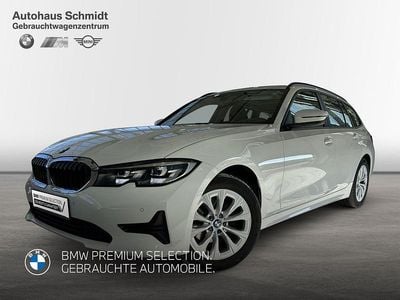 Gebraucht BMW 320 Advantage 190 PS (139 kW) 2022 Alpinweiß uni Kombi