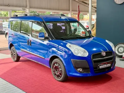 Gebraucht Fiat Doblò 95 PS (69 kW) 2011 Blau Van / Kleinbus