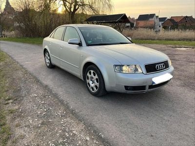 Gebraucht Audi A4 131 PS (96 kW) 2003 Silber Limousine