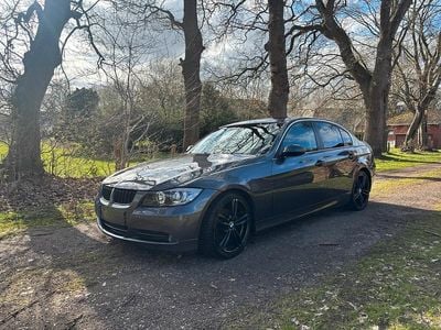 Gebraucht BMW 325 218 PS (160 kW) 2006 Grau Limousine