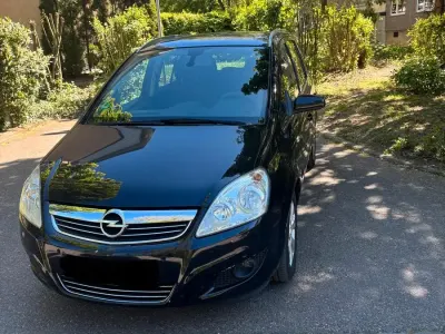 Gebraucht Opel Zafira Edition 115 PS (84 kW) 2009 Schwarz Van / Kleinbus