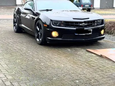 Gebraucht Chevrolet Camaro SS 407 PS (299 kW) 2010 Schwarz