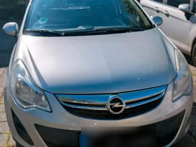 Brugt Opel Corsa Satellite 86 HK (63 kW) 2010 Sølv Hatchback