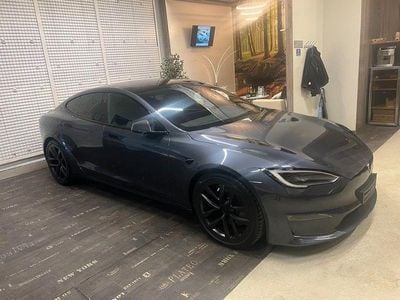 Grau Gebraucht 2023 Tesla Model S Kleinwagen | 83.900 €