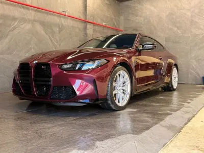 Gebraucht BMW M4 Competition Edition 530 PS (389 kW) 2026 Rot