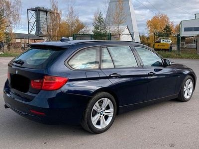 Gebraucht BMW 320 184 PS (135 kW) 2012 Blau Kombi
