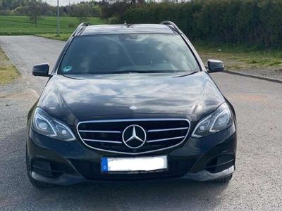 gebraucht Mercedes E220 T BlueTEC BlueEFFICIENCY Edition 9G-TRONIC Eleganc