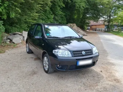 Gebraucht Fiat Punto 95 PS (69 kW) 2005 Schwarz Kleinwagen