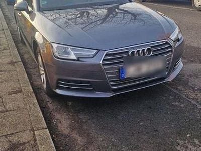 Gebraucht Audi A4 Sport 190 PS (139 kW) 2017 Grau Kombi