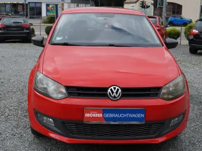 Gebraucht VW Polo Trendline 69 PS (50 kW) 2011 Rot Kleinwagen