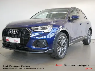 Gebraucht Audi Q3 Ambiente 150 PS (110 kW) 2025 Navarrablau metallic SUV