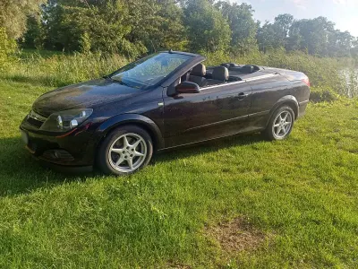 Gebraucht Opel Astra 170 PS (125 kW) 2007 Schwarz Cabrio