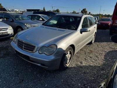 Mercedes C220
