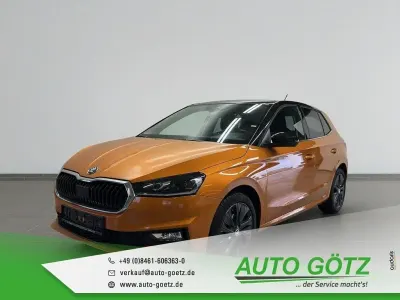 Gebraucht Skoda Fabia Style 110 PS (80 kW) 2022 Phoenixorange metallic (metallic) Kleinwagen