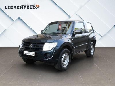 Gebraucht Mitsubishi Pajero Inform 200 PS (147 kW) 2012 Grün SUV