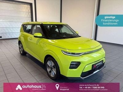 Second-hand Kia Soul EV Edition 7 100 kW (136 CP) 2022 Verde SUV