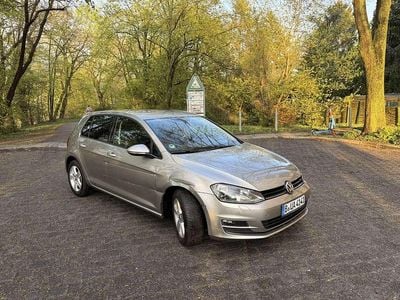 Gebraucht VW Golf VII 140 PS (102 kW) 2013 Grau Limousine
