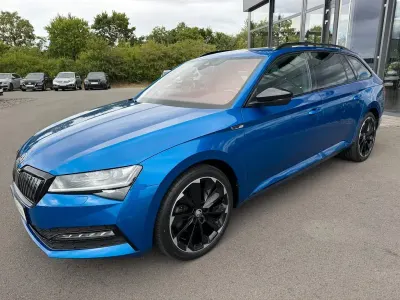 Gebraucht Skoda Superb SportLine 156 PS (114 kW) 2021 Blau Kombi
