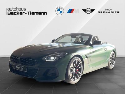 Neu BMW Z4 Exclusive 340 PS (250 kW) 2026 Grün Cabrio